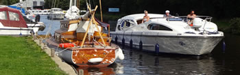 Leaving Richardsons moorings Staithe